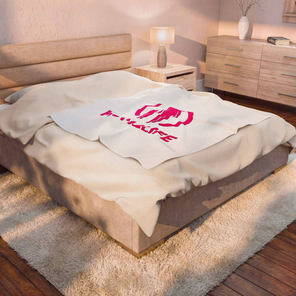 Mom4Life Velveteen Plush Blanket — Soft Mother's Day Throw with Pink Mom and Child Design